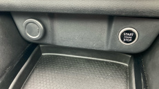 Nissan Qashqai 1.3 DiG-T MH N-Connecta 5dr Petrol Hatchback